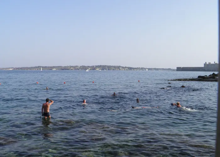 Siracusa Couette-café 3*