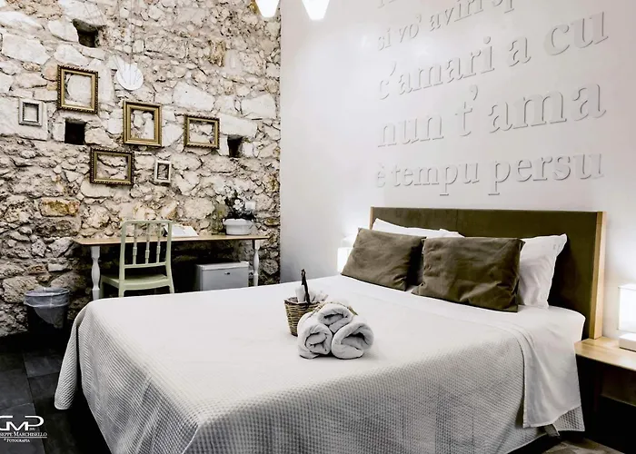 Siracusa Couette-café